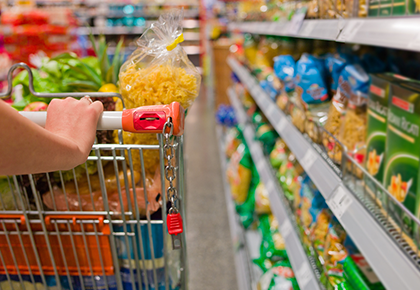 Você está visualizando atualmente Acordo garante abertura de supermercados nesta terça-feira