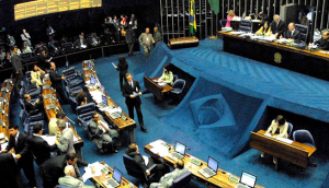 Leia mais sobre o artigo Após votar destaques, Senado aprova texto final da PEC do Teto sem alterações