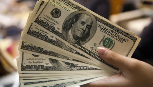 Leia mais sobre o artigo Dólar tem maior alta em oito anos e fecha a R$ 3,36 após eleição de Trump