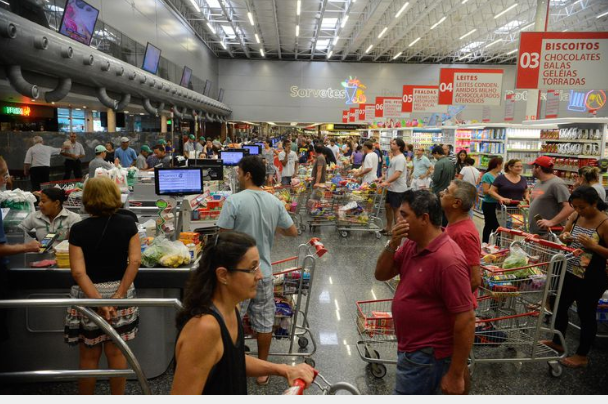 Você está visualizando atualmente Vendas dos supermercados cresceram 2,07% em 2018