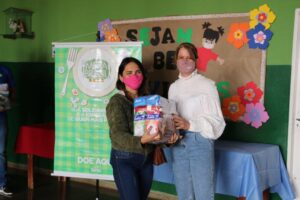 Leia mais sobre o artigo Mesa Brasil Sesc entrega doação de alimentos arrecadados em ação no Shopping Campo Grande